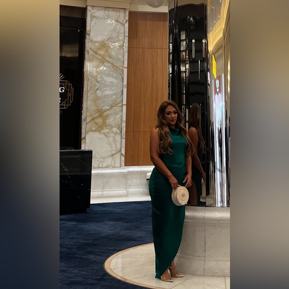 X REVOLVE Samba Gown in Dark Green - Picture 4 of 6